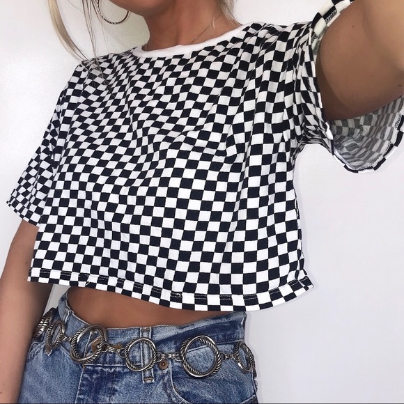 ❌SOLD❌ Forever 21 checker crop top - Picture 2 of 7